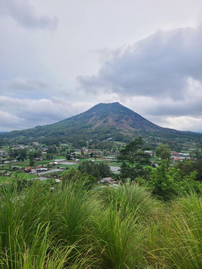 Volcano Lake View กินตามานี ภายนอก รูปภาพ